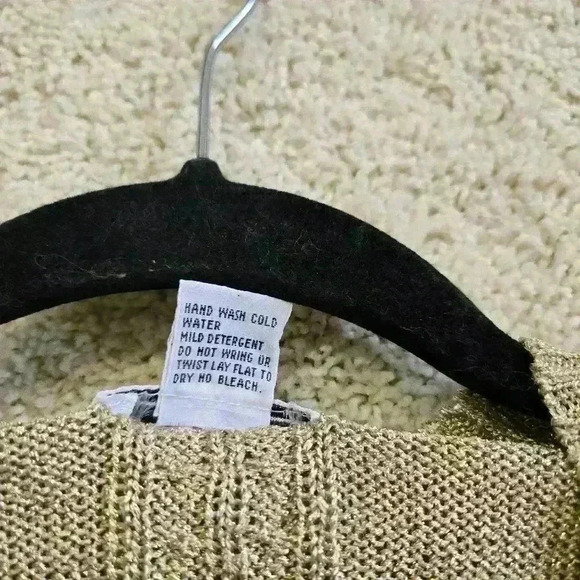 Vintage Pointelle Gold Cardigan Sweater Glitter Sweater Women Size M - Picture 9 of 9